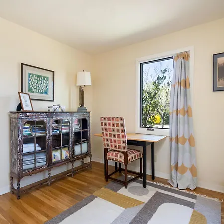 Casa Lujan Holiday home *